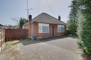 Front External- click for photo gallery